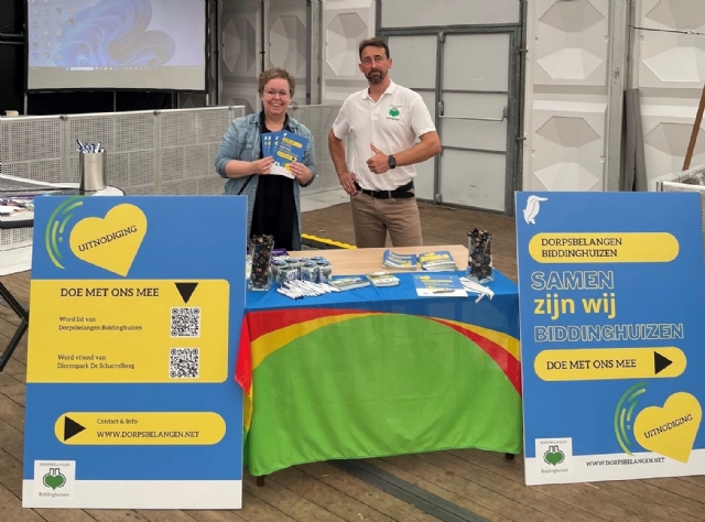 Dorpsbelangen Biddinghuizen in gesprek op Verenigingenmarkt